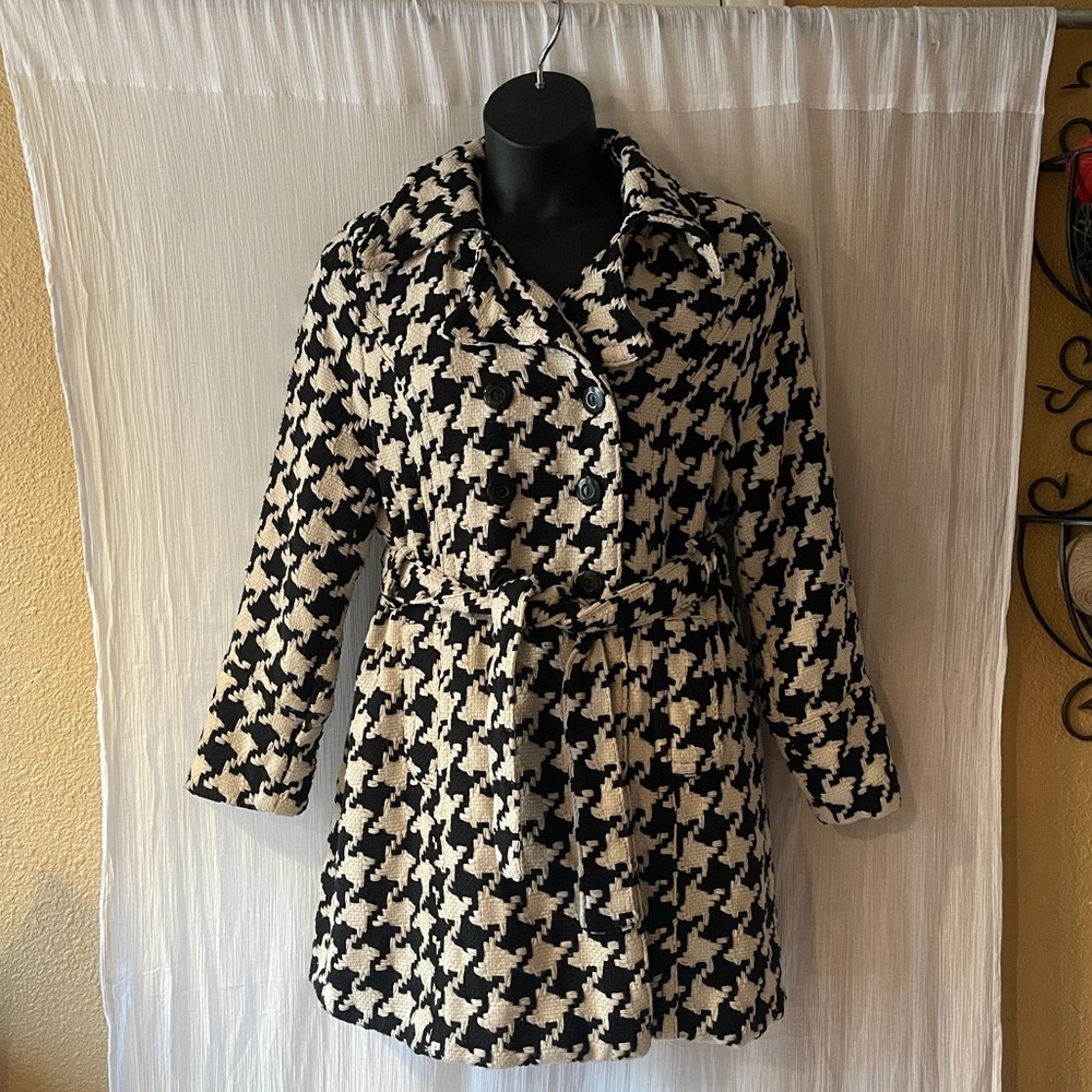 Womens Last Kiss belted overcoat size 3x
